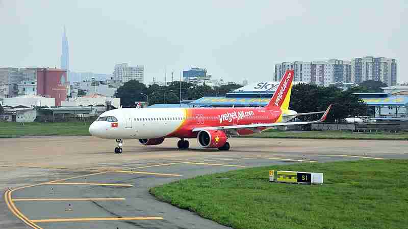 Viet Jet Air Airbus A 321neo VN A 528 Ho Chi Minh City 2023 (01), tags: vietjet - CC BY-SA